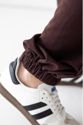 Костюм жіночий